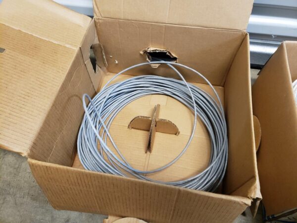 CAT5e cable 7 bundles boxes of various lengths totaling over 3000ft of wiring