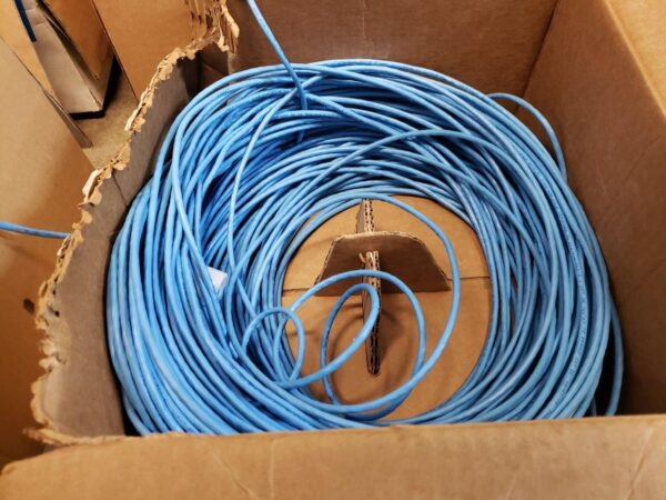 CAT5e cable 7 bundles boxes of various lengths totaling over 3000ft of wiring