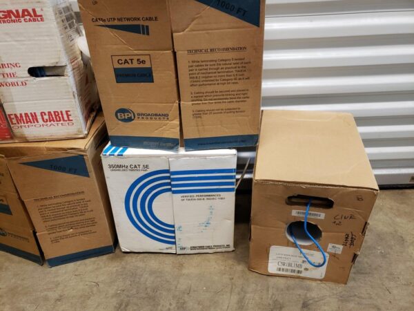 CAT5e cable 7 bundles boxes of various lengths totaling over 3000ft of wiring