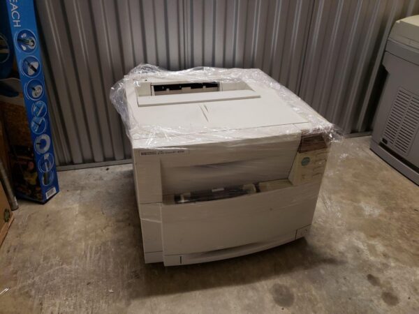 HP Color LaserJet 4550 Printer - Image 2