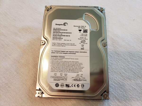 Seagate BarraCuda 7200.10 ST3250410AS 250GB 7200 RPM 16MB Cache SATA 3.0Gb/s 3.5" Internal Hard Drive