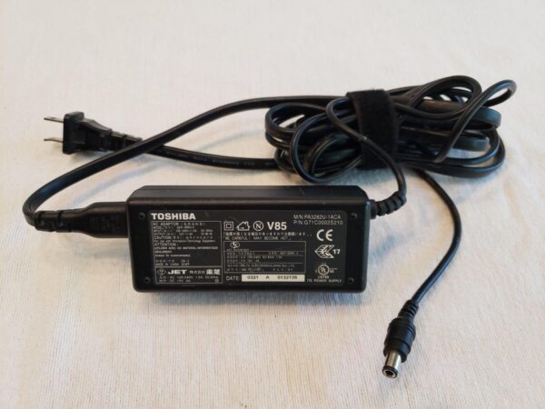 Toshiba ADP-60RH A Laptop AC Adapter Power Supply - Image 4