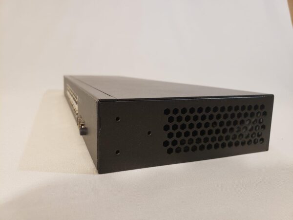 Zyxel GS1100-24 Fanless 24-Port Switch with Gigabit Option - Image 9
