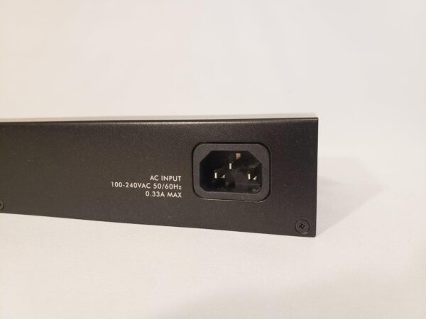 Zyxel GS1100-24 Fanless 24-Port Switch with Gigabit Option - Image 12