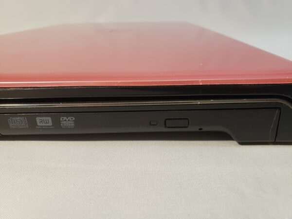 Dell Inspiron 1764 Laptop 17” Screen Notebook P07E001 - Image 22