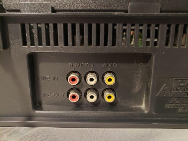 Sony SLV-675HF Video Cassette Recorder Player VCR w/ Hi Fi Stereo - Image 8