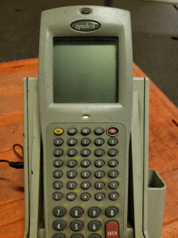 Lot of 4 Symbol PDT-6840 Portable Data Terminal Barcode Scanners + 4x Symbol CBU 3865 59942-01-00 21-32665-02 Single Slot Charger Cradle + 4 Slot Battery Charger Station 20-33569-01 + Symbol SYM04-2 p/n 50-14001-008 Power Supply Adapter - Image 28