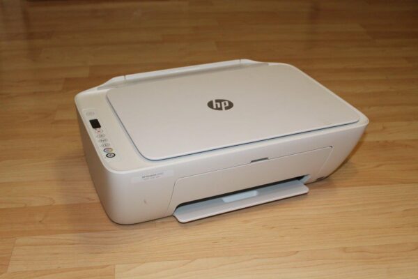HP DeskJet 2652 All-in-One Printer, White - Image 3