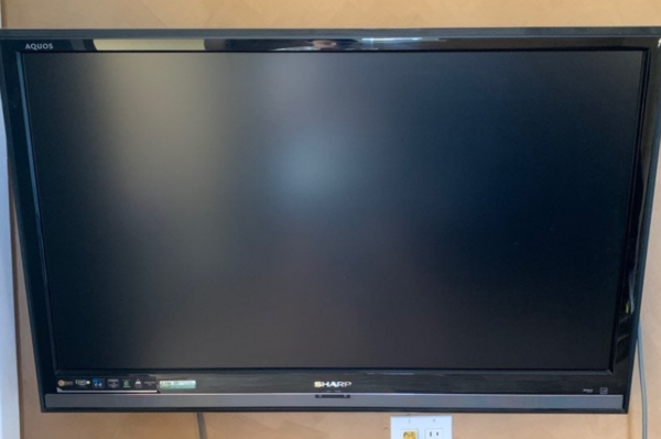 Sharp 42" 1080p AQUOS LCD Display Monitor HDTV LC-42D65U