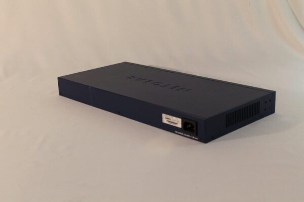 NETGEAR ProSafe FS750T2 48-port 10/100Base-TX Smart switch w/ 2 Gigabit ports - Image 7