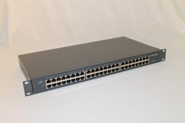 TP-Link TL-SG1048 48-Port Gigabit Rackmount Switch - Image 3