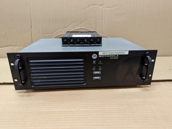 Motorola XPR8300 UHF Repeater, Model AAM27TRR9JA7AN + RFS Radio Frequency Systems Mobile Duplexer TDE7780A + Antena - Image 20
