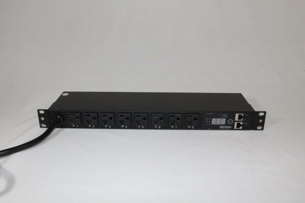 CyberPower Switched PDU Series PDU20SWT8FNET - Image 3