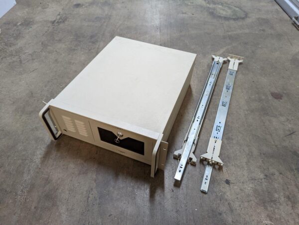 KPI USA Server Case with Rails - Image 3